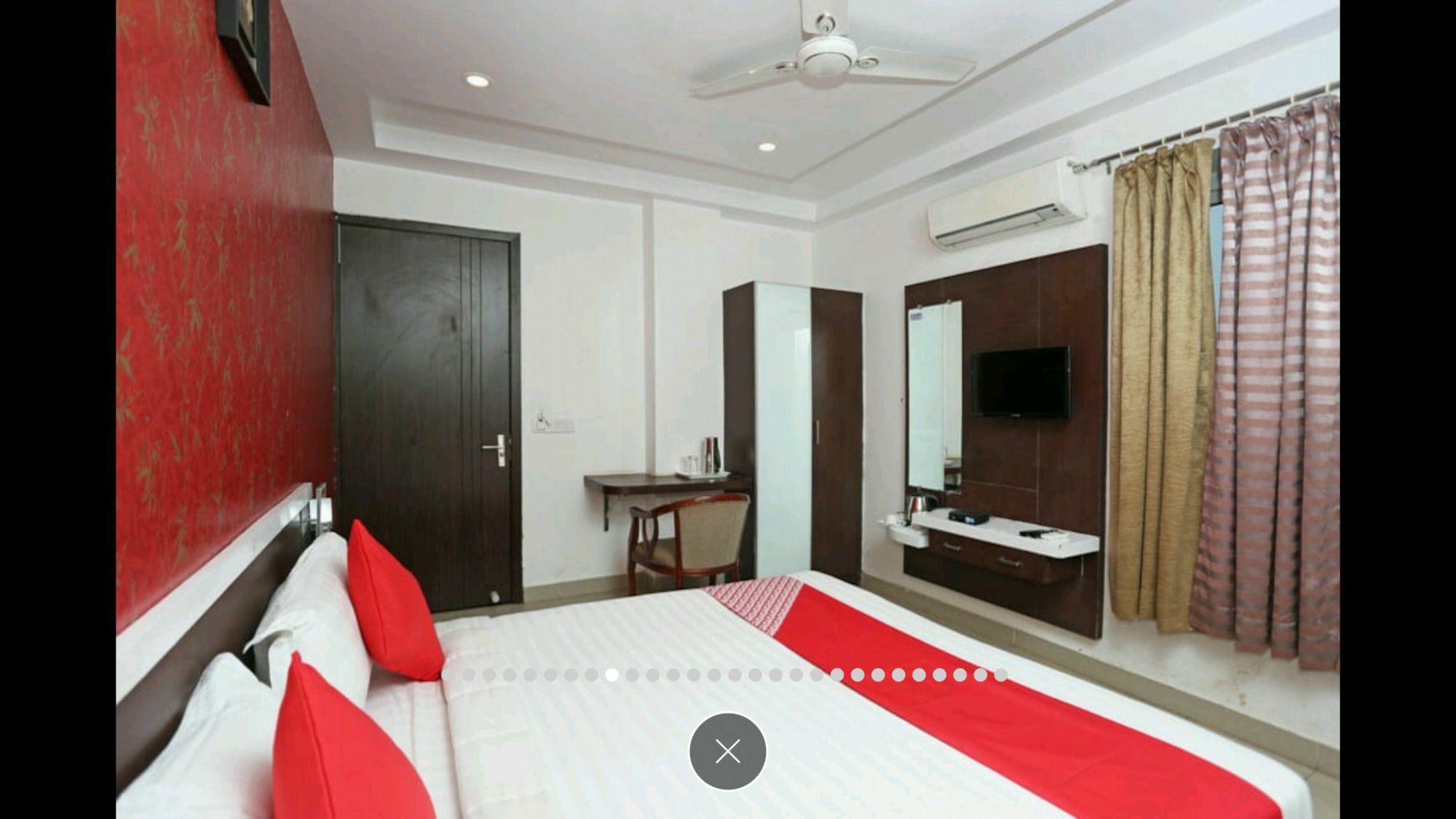 Hotel Landmark Bhubaneswar Eksteriør billede